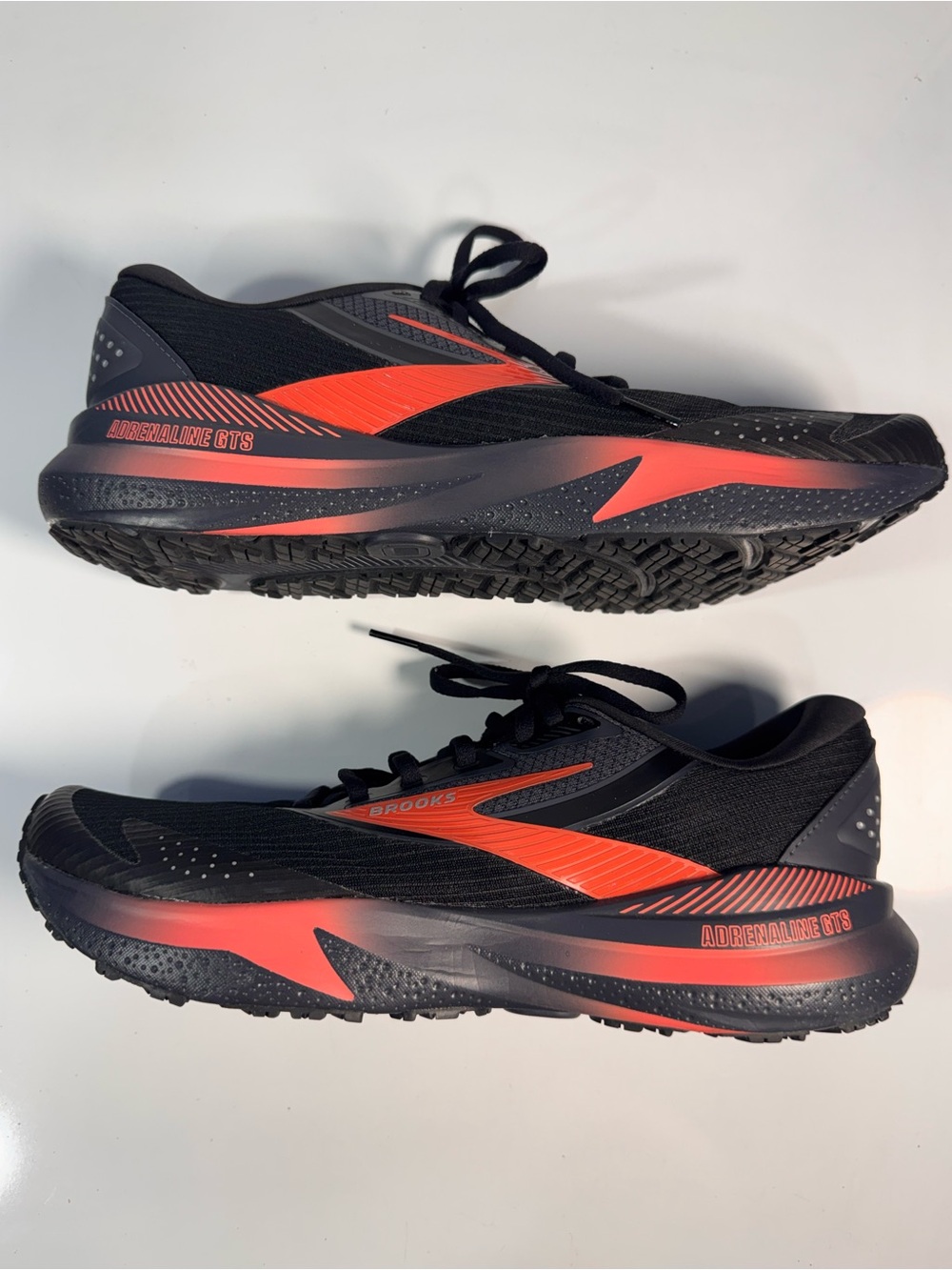 Brooks Men’s Adrenaline GTS Running Shoes - Black and Red